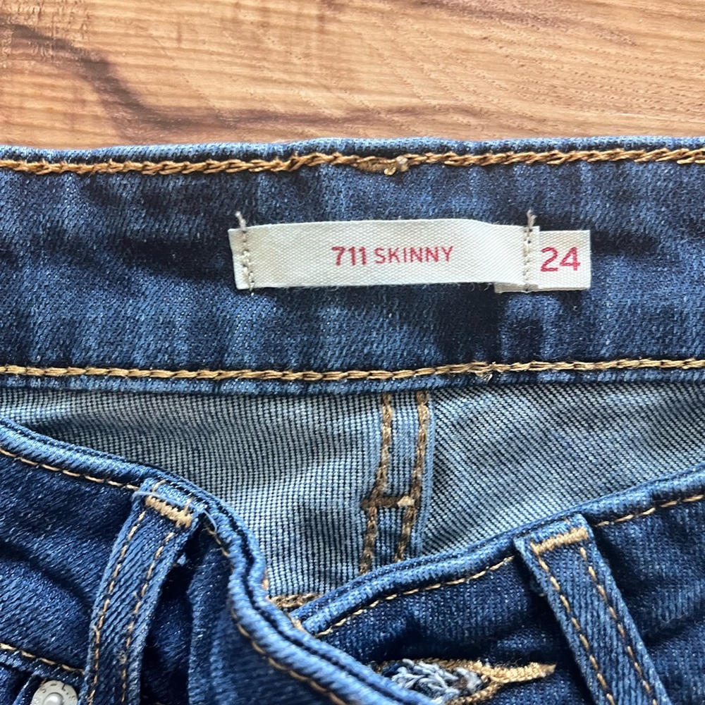 Levi skinny jeans